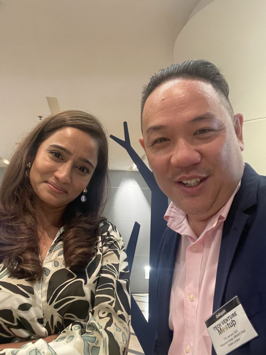 mitacademy1's tweet image. Our Malaysian Institute of Technology(MIT) Academy CEO Mr. Anthony attend in MRANTI for Tech Event &amp;amp; manage to speak to Kementerian Sains, Teknologi dan Inovasi (MOSTI) Minister Chang Lih Kang and TKSU Datuk Nor Azman. &amp;amp; Wonderful CEO Mranti Dzuleira Abu Bakar.