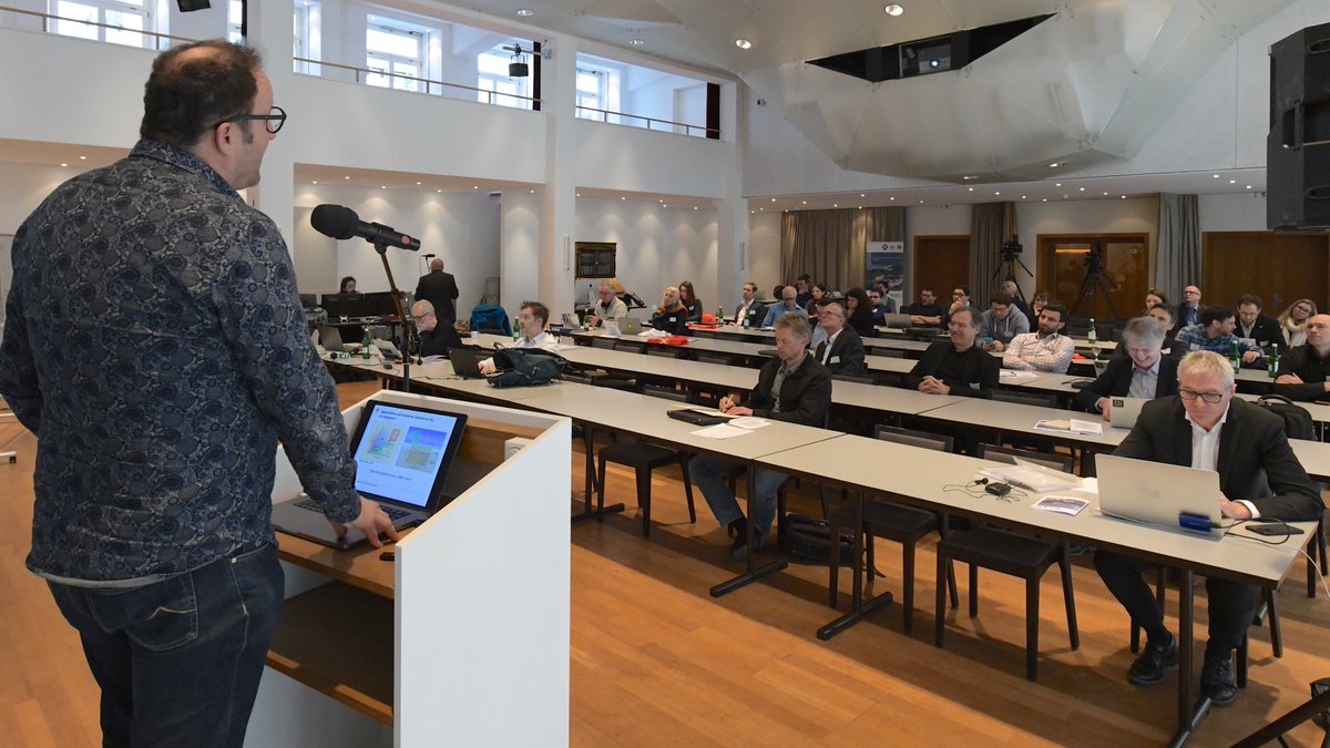 AlpEnForCe (@alpenforce) on Twitter photo Den Stand zur Erforschung von Speicheroptionen von CO2 in der Schweiz stellt Christophe Nussbaum von <a href="/swisstopo/">swisstopo</a> <a href="/swisstopo_fr/">swisstopo</a> im Rahmen der Energieforschungsgespräche Disentis 2023 vor.
#co2 #energiezukunft #EFGD23 #AlpEnForCe #klosterdisentis
<a href="/EnergieSchweiz/">EnergieSchweiz</a> <a href="/alpenforce/">AlpEnForCe</a> Den Stand zur Erforschung von Speicheroptionen von CO2 in der Schweiz stellt Christophe Nussbaum von <a href="/swisstopo/">swisstopo</a> <a href="/swisstopo_fr/">swisstopo</a> im Rahmen der Energieforschungsgespräche Disentis 2023 vor.
#co2 #energiezukunft #EFGD23 #AlpEnForCe #klosterdisentis
<a href="/EnergieSchweiz/">EnergieSchweiz</a> <a href="/alpenforce/">AlpEnForCe</a>