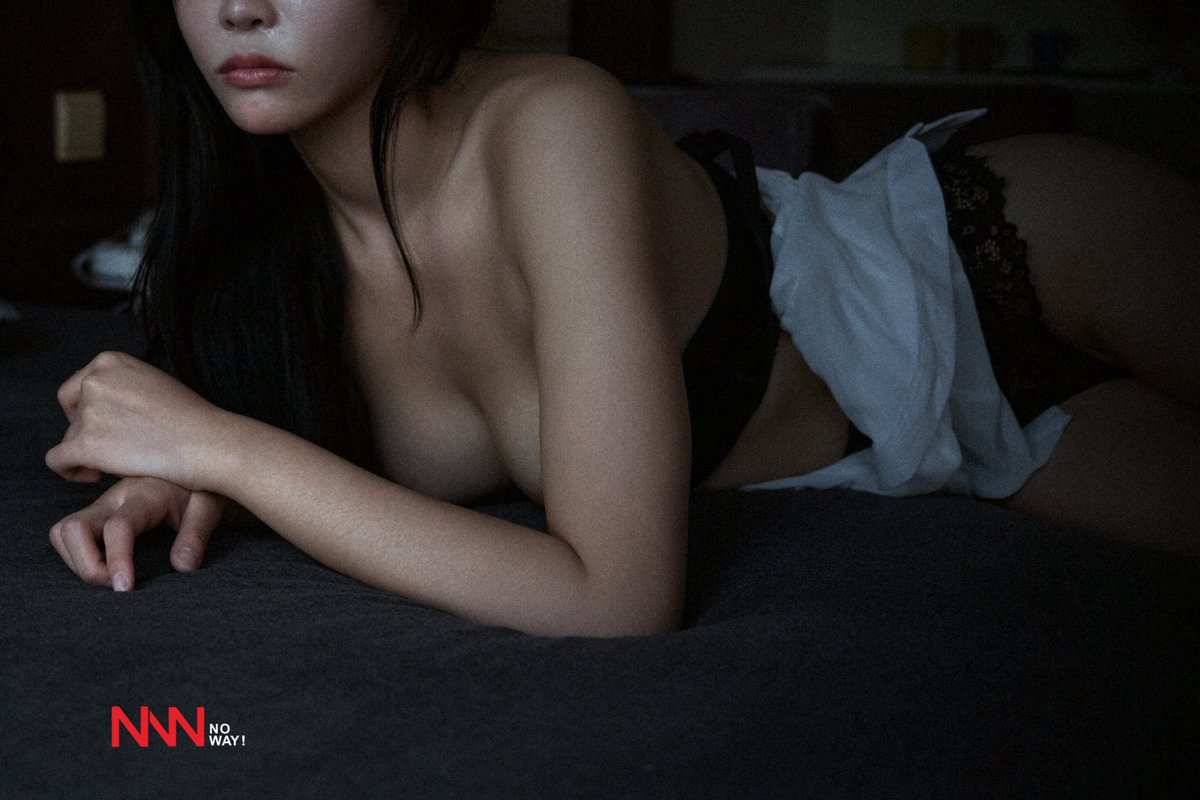 NOWAY_VISION's tweet photo. [五秒钟读懂四张图]
画面里的人妻叫小美，在广州。
拍了一会，她说：好干！舔舔……
@Fengsiyuan https://t.co/W1QAjYA6SX