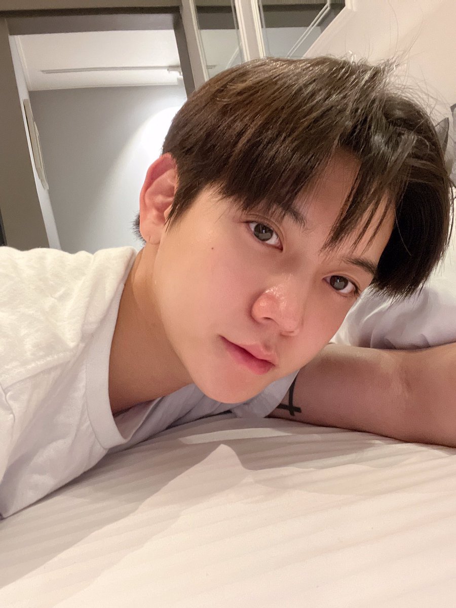 #최민기 #ChoiMingi #렌 #REN #뉴이스트 #NUEST <a href="/REN_BPM/">렌 (REN)</a>