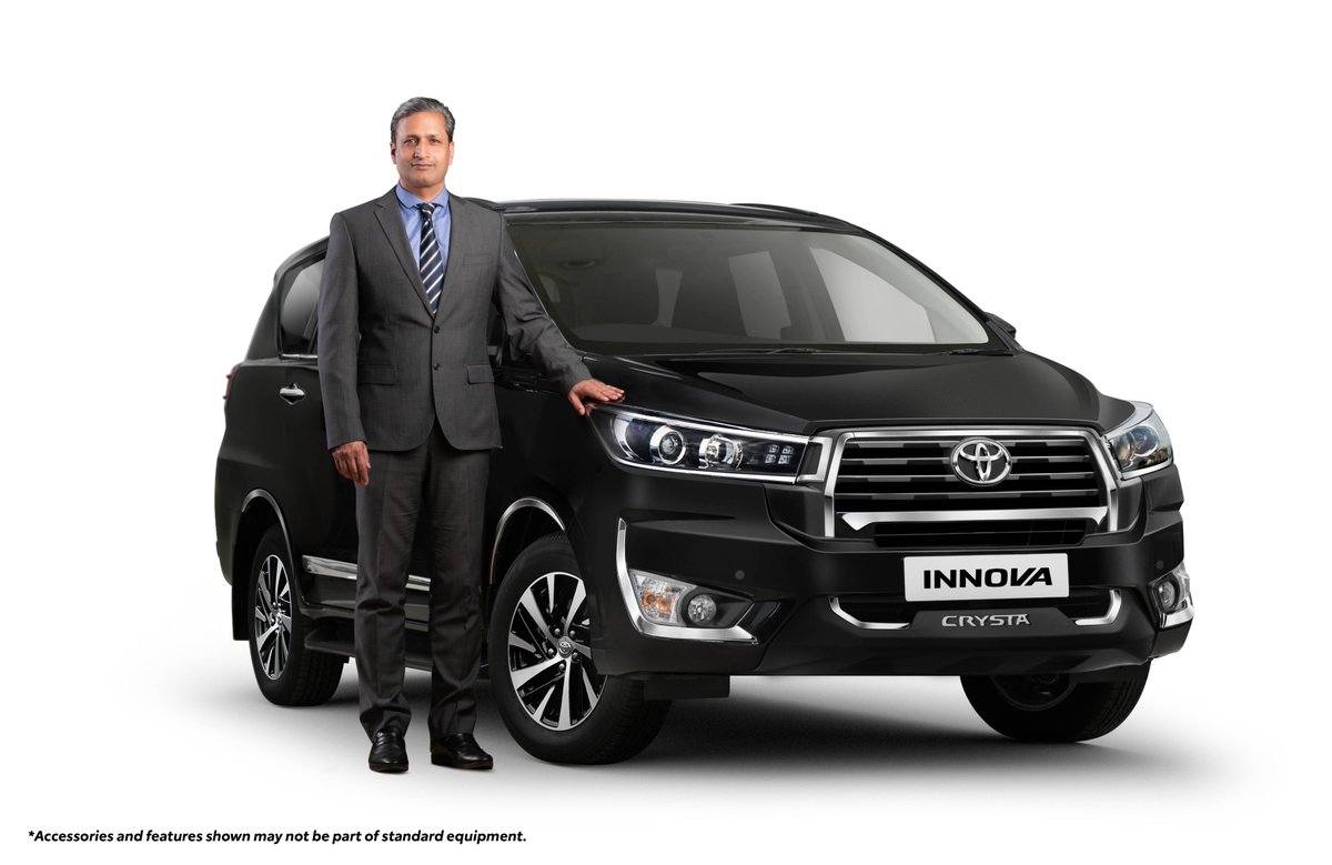 kumarcnbc's tweet image. Toyota Kirloskar Motor ने नई इनोवा डीजल की बुकिंग लेनी शुरू कर दी है। 50 हजार में बुक करा सकते हैं। इंजन - 2.4 लीटर, 5 स्पीड MT, 7 एयरबैग. 7 और 8 सीट का ऑप्शन।  @Toyota_India #Innova #ToyotaInnova #kumarcnbc @CNBC_Awaaz
