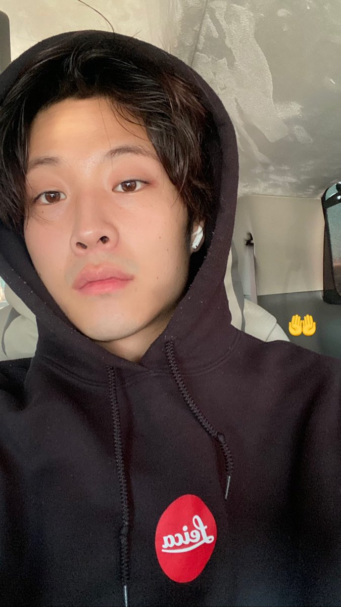 leejongwonbr's tweet photo. 📸 – 270123: Atualização do Jongwon via Instagram Stories.

🔗 https://t.co/OovLMtQVN0

#LeeJongWon #이종원 https://t.co/4UzOJFtYLQ