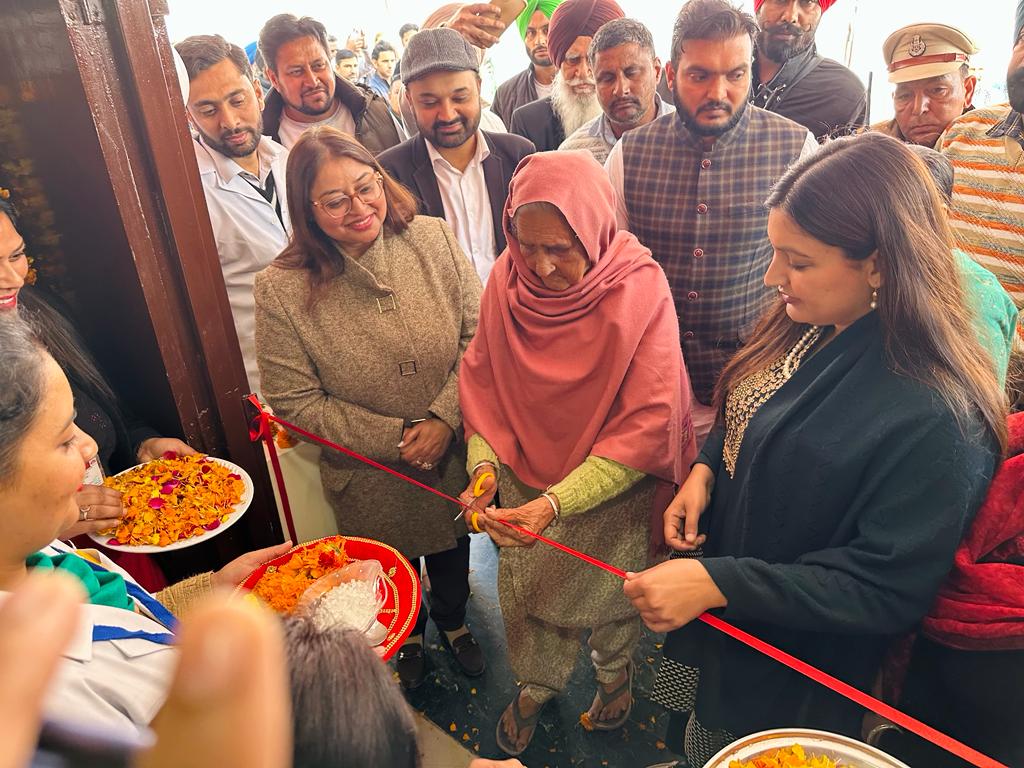 AnmolGaganMann's tweet photo. Congratulations to CM @BhagwantMann Ji and Shri @ArvindKejriwal Ji on the inauguration of 500 Aam Aadmi Clinics in Punjab! A proud moment for our government as we continue to provide accessible healthcare for all. https://t.co/06VSFQjzDY