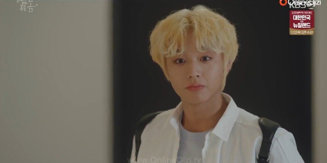 Lebecca_55's tweet image. Gizli noel babası diye yapmadığı kalmadı yaa tipe bakın djsjsjsjd
#atadistancespringisgreen