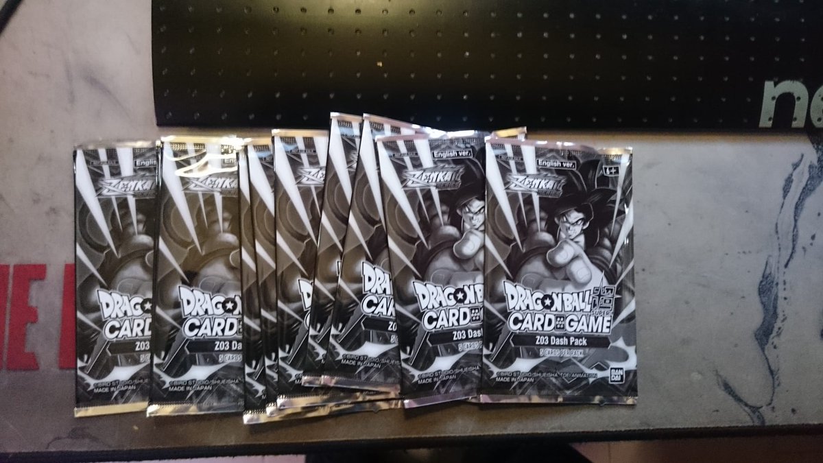DragonballTcg's tweet image. Pues me cuentan que el patrón @MontalFan ya tiene los tan ansiados #DashPack!!

Torneazos este finde, y los que viene!!

No te quedes sin el tuyo, apúntate ya en su discord y consiguelos!!

discord.gg/gRSbbaxe