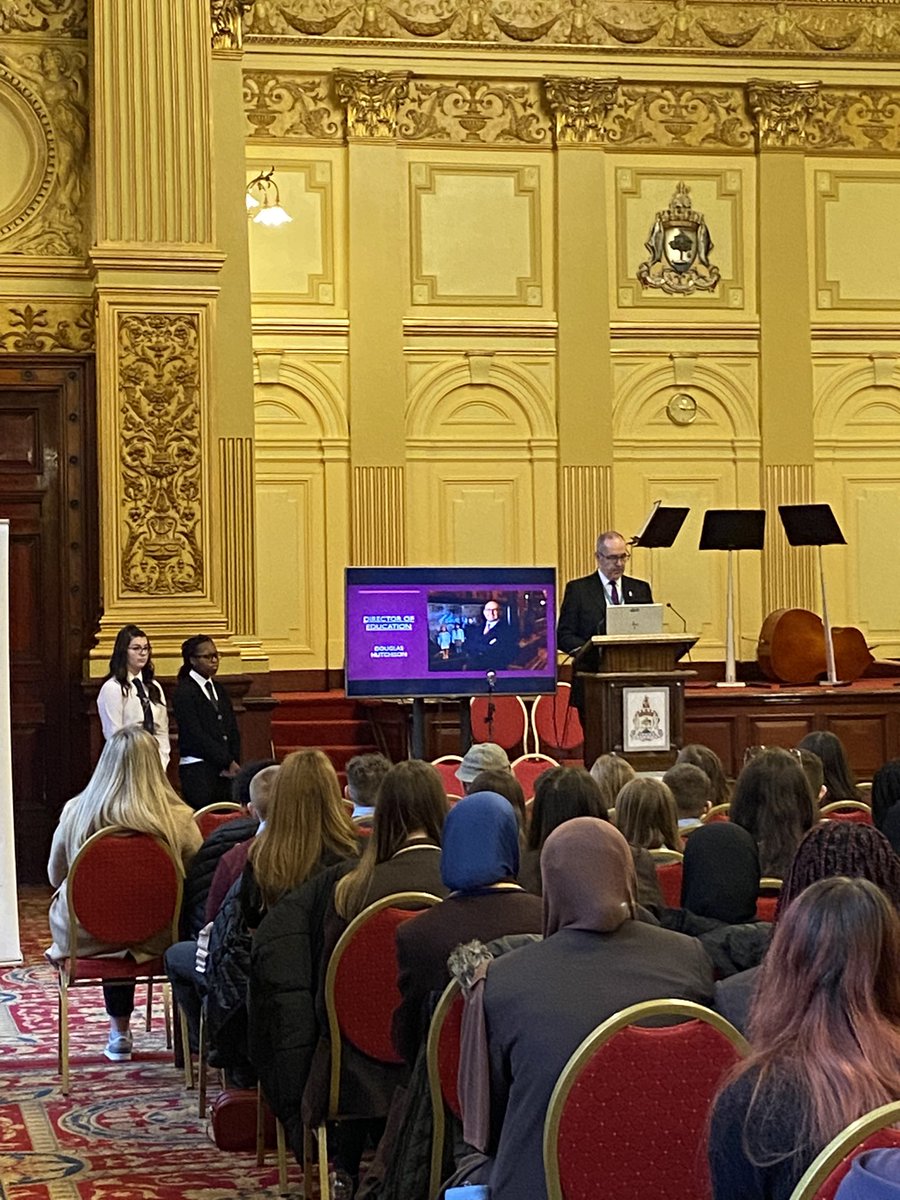 #HolocaustMemorialDay in the City Chambers and moving performances from @GlasgowCREATE choir and @StTimothysG41 Our Director @Doug_GCC talked to us about being ordinary people who need to stand up when we see injustice..no matter where, when and especially who!