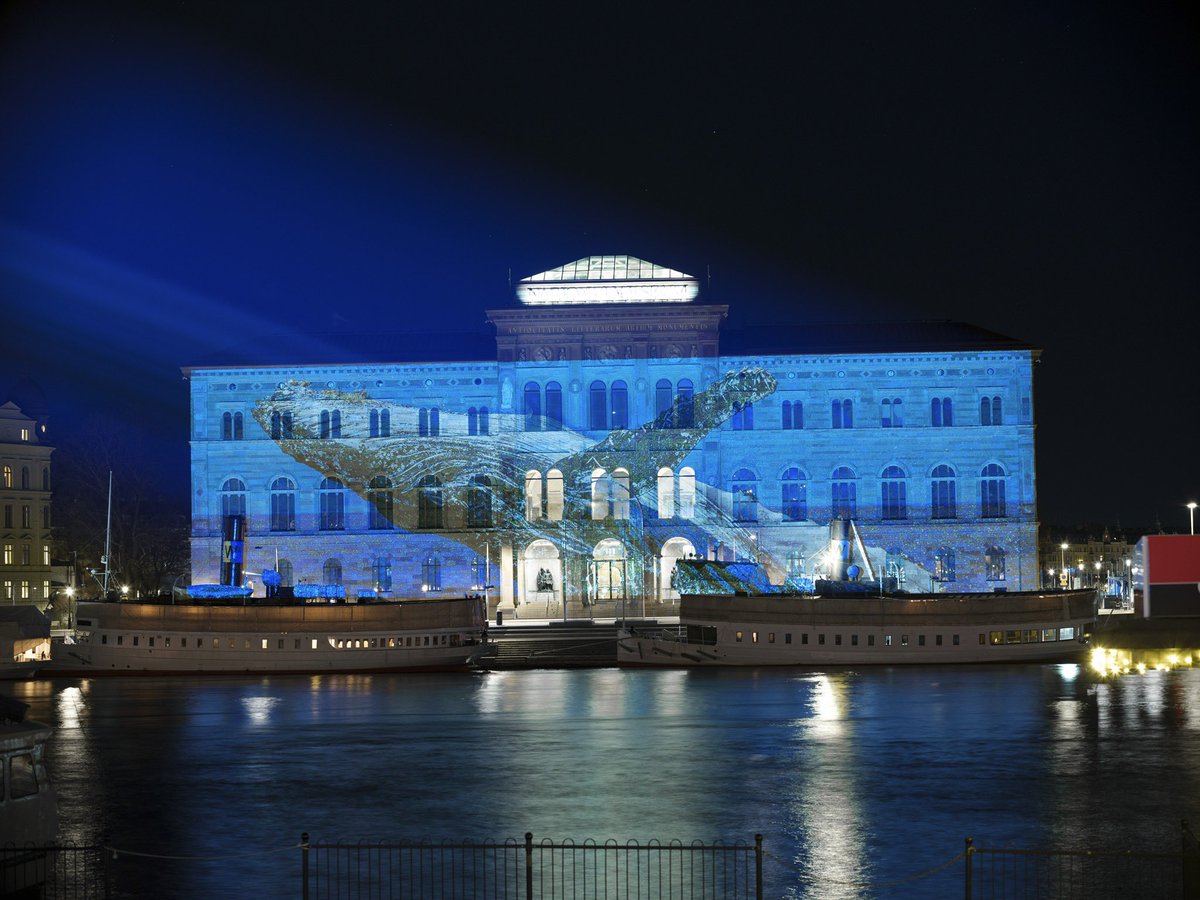 sandra_lamborn's tweet photo. Yesterday night @greenpeaceSE lit up Stockholm with a strong message to foreign minister @TobiasBillstrom urging him to go to the UN negotiations and push for a strong and just #GlobalOceanTreaty. Tobias, are you an ocean villain or an ocean champion? #ProtectTheOcean #BBNJ #IGC https://t.co/ZKwQZEovAB