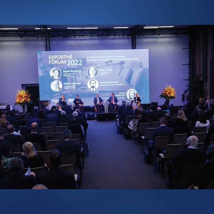 SlovakiaMFA's tweet photo. ✅ Exceptional geographical location
✅ Modern market economy
✅ Rich industrial history 

All of this creates an ideal background for tech #innovation &amp; startup ecosystem. 🇸🇰 is home to companies bringing modern #solutions &amp; proving our competitiveness.

#MissionSlovakia 3️⃣0️⃣ https://t.co/gIQjdNU4tP