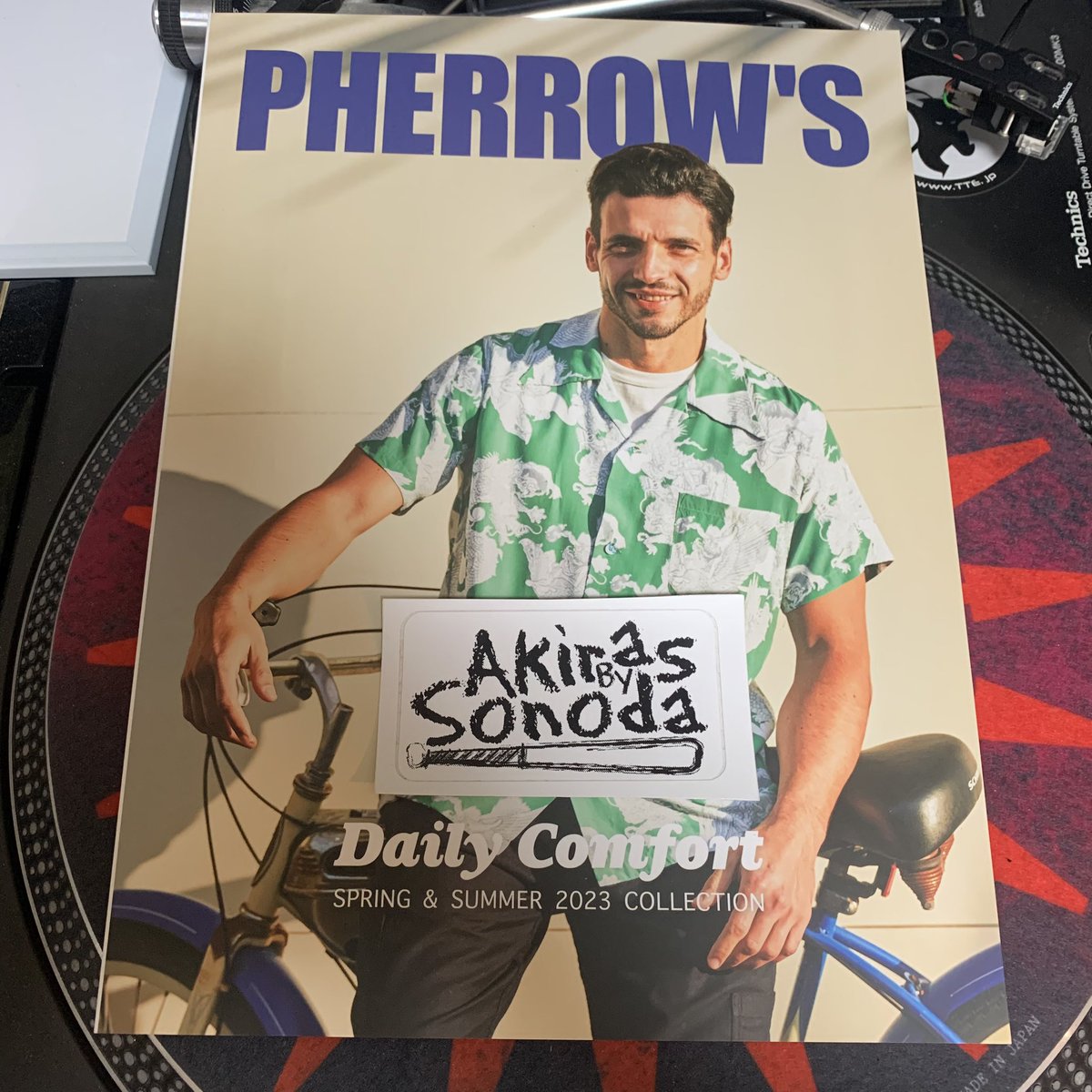 akiras216's tweet image. アメリカン・カジュアライズド・
ファッショニスタなので
フェローズの最新カタログを
見ています🙋‍♂️
#pherrows