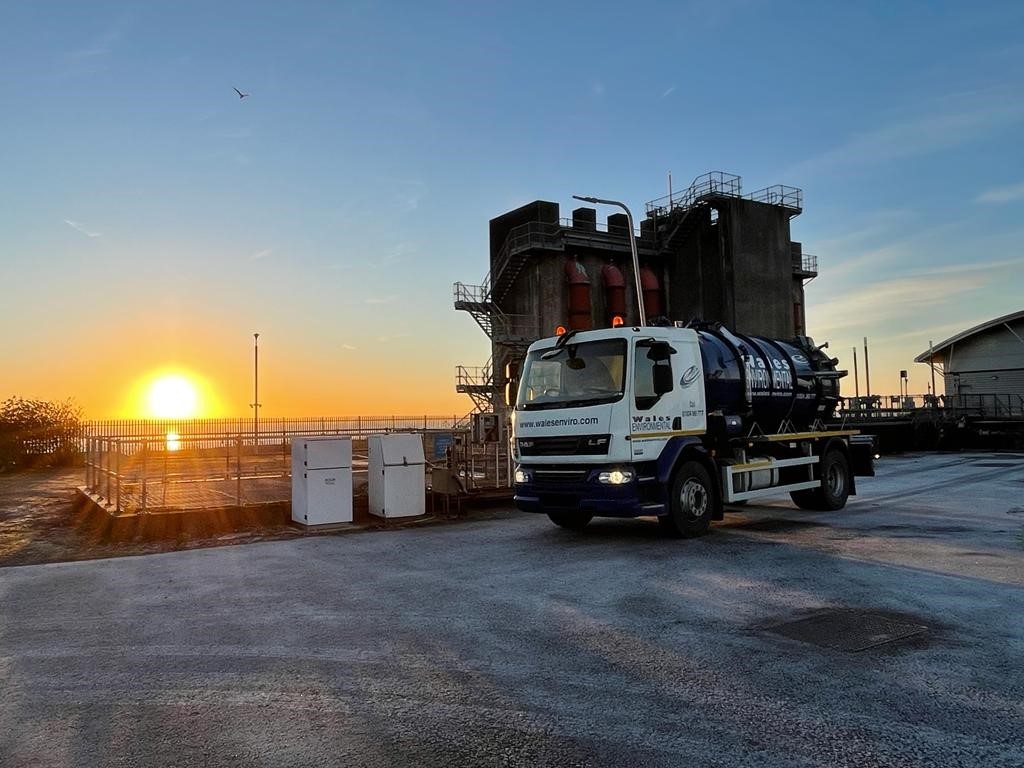A fabulous sunrise photo taken by one of our team.

#drainagesolutions #wastemanagement #draincleaning #sewagetreatmentplant #vacuumtankers #sunrise