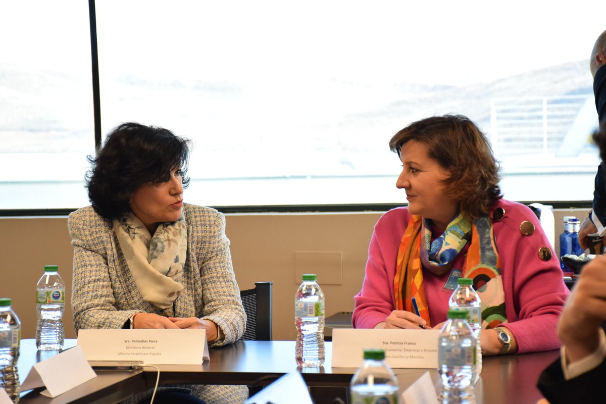 📢La consejera de Economía, Empresas y Empleo de la Comunidad de Castilla-La Mancha visita las instalaciones de #Alloga en #Borox

Un reconocimiento a la apuesta de Alloga por el crecimiento y la #innovación de soluciones en #logísticasanitaria

+ Info📲  alliance-healthcare.es/magazine/visit…