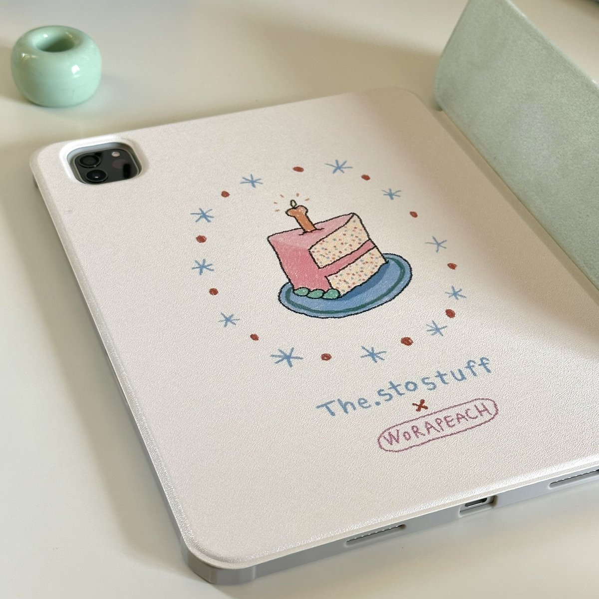 blueblo0ms's tweet image. เคสไอแพดใหม่น่ารักมาก 🛋️🦮🐾