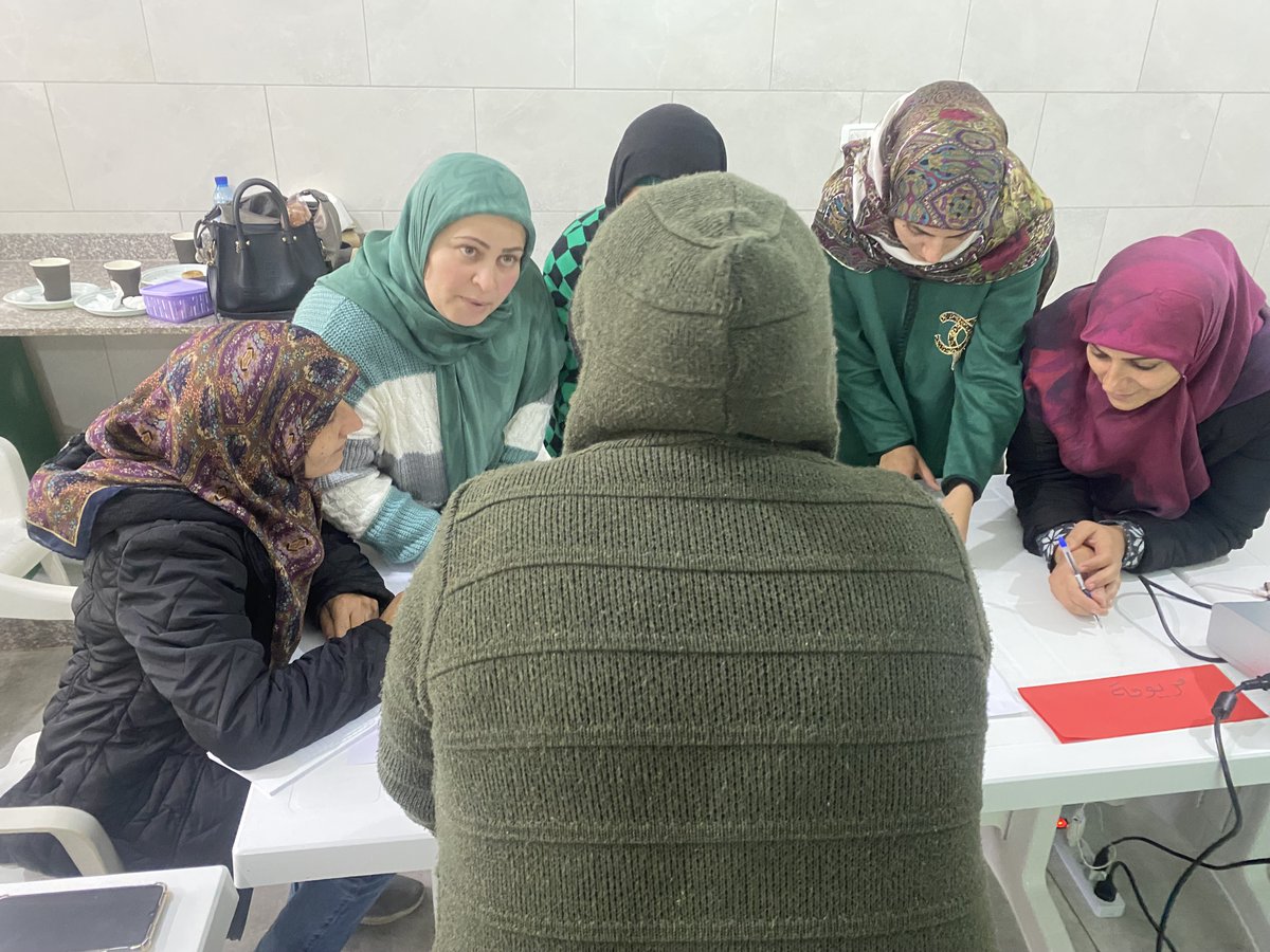 unwomenlebanon's tweet photo. 📸 from @lfpade's latest trainings with aspiring female politicians!

Women from Jannata and Abbasieh discuss issues of local governance, sharpening their skills for the upcoming municipal elections 📢

With support from @GermanEmbBeirut, @wphfund 🙏 https://t.co/z329Td8SkC