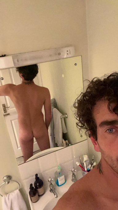 Cheeky  https://t.co/GRFX780v3V https://t.co/AG9z6OUT5o<a href="/tag/bestballsontwitter"class="tags"><span>#bestballsontwitter</span></a>