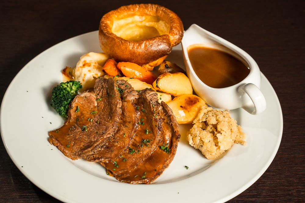 ScruffyMurphyTH's tweet photo. Try our new Sunday Roast 🔆
Available from noon every Sunday
Choice of Beef, Lamb, Chicken &amp; Pork, or a mix of all 😋
Served with proper oven-roasted potatoes, roasted veg, Yorkshire puddings &amp; stuffing with as much gravy as you like!
-
Reservations are recommended
☎️ 026617417 https://t.co/utMGeLY9pH