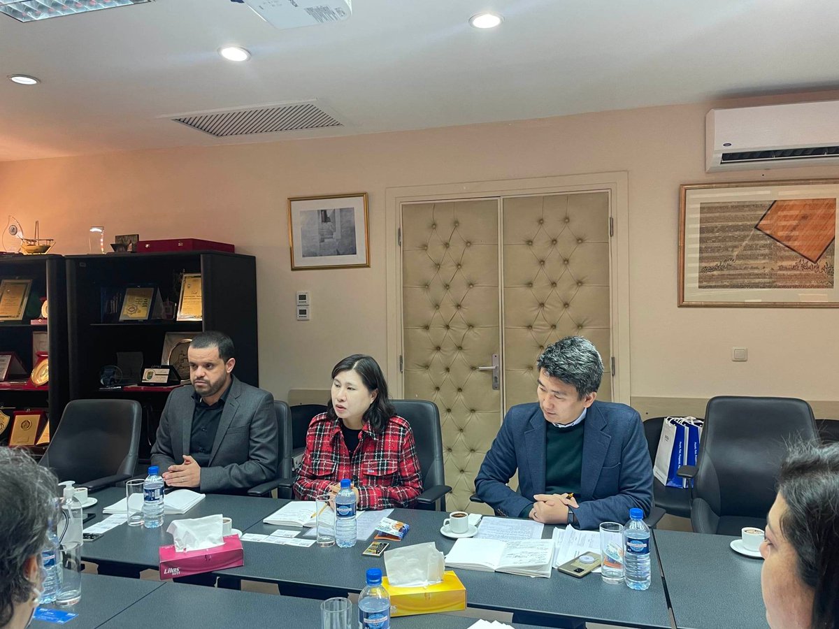 ATCTunisie's tweet photo. Cooperation tuniso-coréenne rencontre de M.Mohamed Blidi @ATCTunisie et Mme Namsoon Lee @KOICA
#CSStr #coopration #bilatérale #partenariat
https://t.co/Z0rlxKwPKV https://t.co/KqsrhkK05S