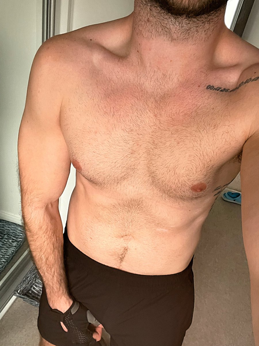 Rhys tweet media