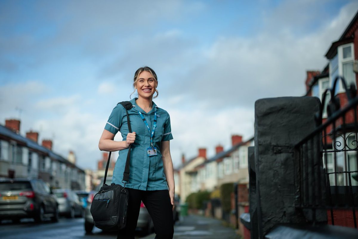 Our Community Care Division has several #JobVacancies providing leadership to our clinical teams, they are: ➡ Operational Manager ➡ Professional Lead, #Dietetics ➡ Professional Lead, Speech and Language Therapy ➡ Senior Clinical Nurse Apply now - bit.ly/3vY5alD