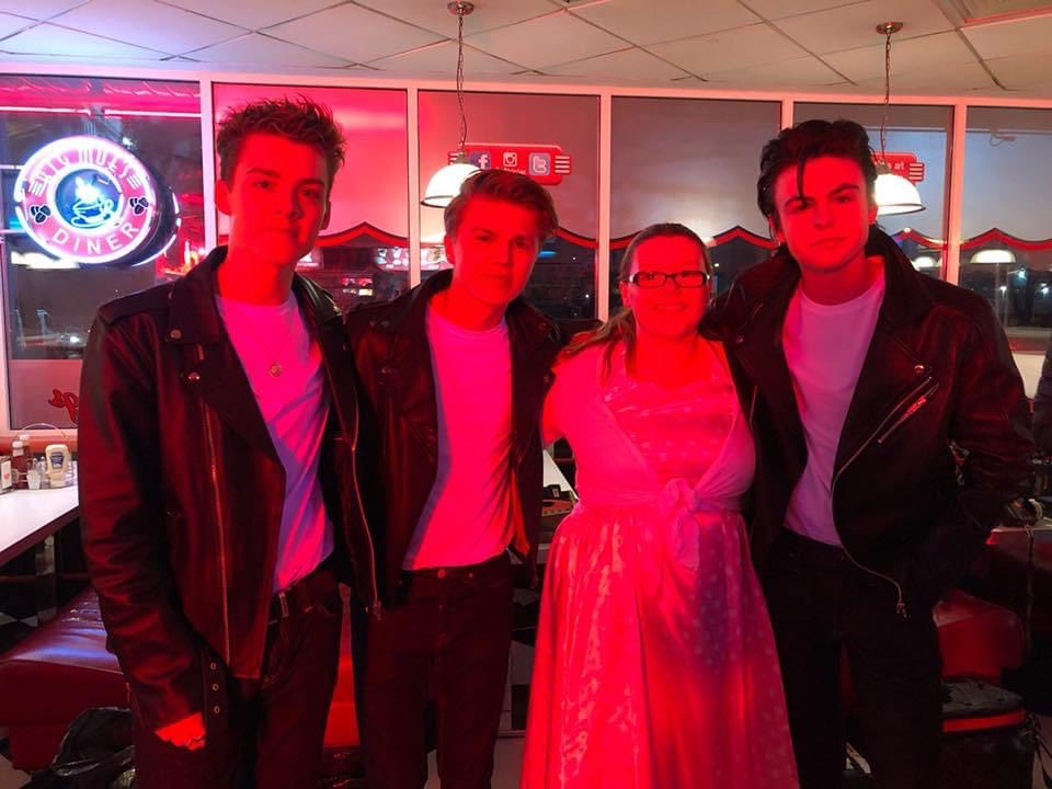 jodiebws's tweet image. what a fucking throwback, i miss you❤️
@NewHopeGeorge @NewHopeBlake @NewHopeReece ❤️❤️❤️❤️