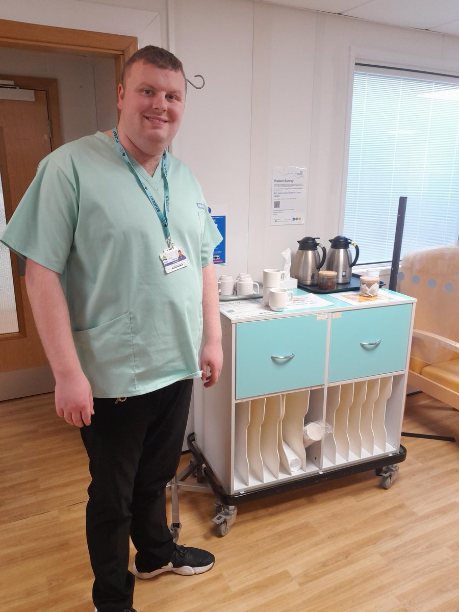 DFNPS_RLI's tweet image. Tea time on Same Day Emergency Care!

Jake enjoying his role as housekeeper on SDEC! @rli_sdec