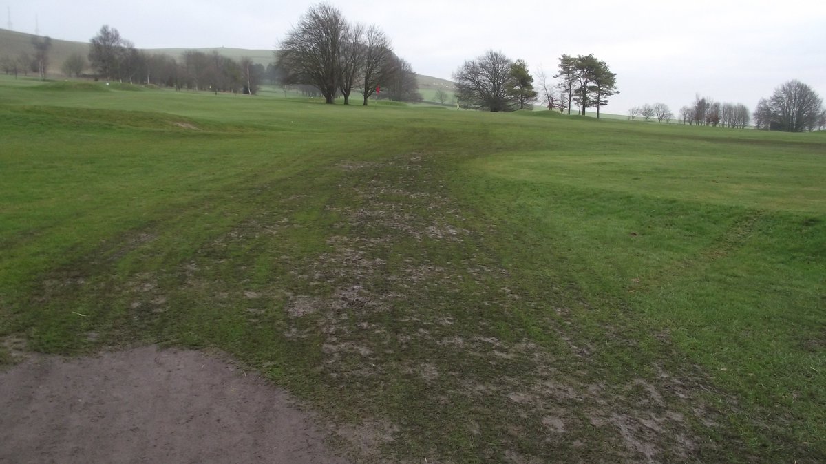 NorthWiltsGC's tweet photo. Just a few pics of the wear from Thursday when the thaw began. Closing the course makes me feel sick inside so a big thank you👏 to the members in the clubhouse who supported my decision. I really appreciate it. https://t.co/uyXmyZUm8J