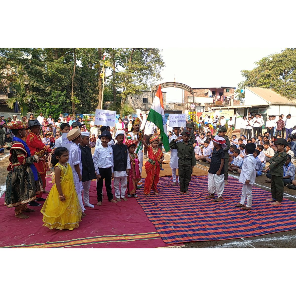 ThePRIDEIndia's tweet photo. Empowering the next generation for a better India.
#republicdaycelebration at our Schools &amp; Training centers across locations in Navi Mumbai &amp; Mahad, where every #child is nurtured and given the opportunity to learn, #grow &amp; contribute to a #strong and united India. https://t.co/l8QV30ebN2
