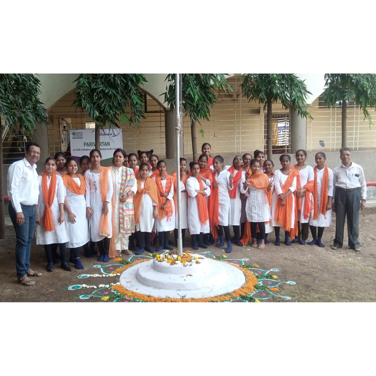 ThePRIDEIndia's tweet photo. Empowering the next generation for a better India.
#republicdaycelebration at our Schools &amp; Training centers across locations in Navi Mumbai &amp; Mahad, where every #child is nurtured and given the opportunity to learn, #grow &amp; contribute to a #strong and united India. https://t.co/l8QV30ebN2
