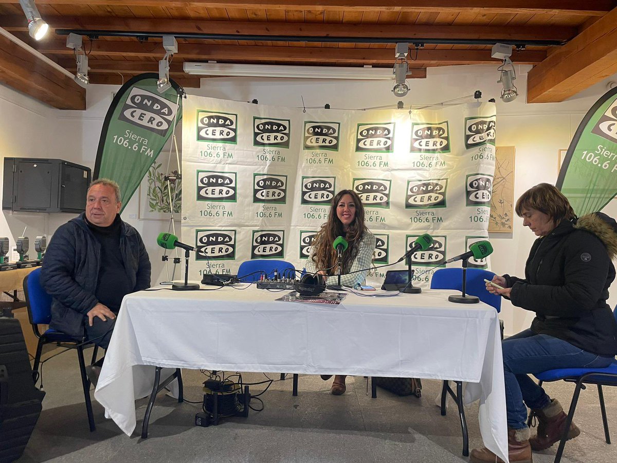Onda Cero Sierra (@ondacerosierra) on Twitter photo 📸📻 ¡Comenzando el programa Más de Uno Sierra desde el Museo de Esquí Paquito Fernández Ochoa desde Cercedilla!
No te lo pierdas, ya sabes, a través del 106.6 fm.
<a href="/AytoCercedilla/">Ayto de Cercedilla</a> 📸📻 ¡Comenzando el programa Más de Uno Sierra desde el Museo de Esquí Paquito Fernández Ochoa desde Cercedilla!
No te lo pierdas, ya sabes, a través del 106.6 fm.
<a href="/AytoCercedilla/">Ayto de Cercedilla</a>