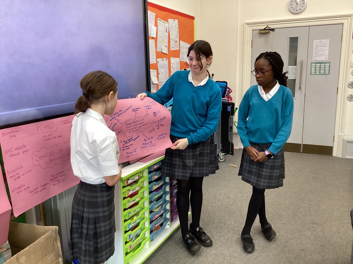 BGS_JuniorSch's tweet photo. Year 6 have been investigating the @WHO to find out how global connections can influence advances in medicine as part of our PYP Inquiry. We came up with  key questions, used our research skills in groups to answer them and fed back making sure we cited our sources! #pyped #PYP https://t.co/5zlaHverAB