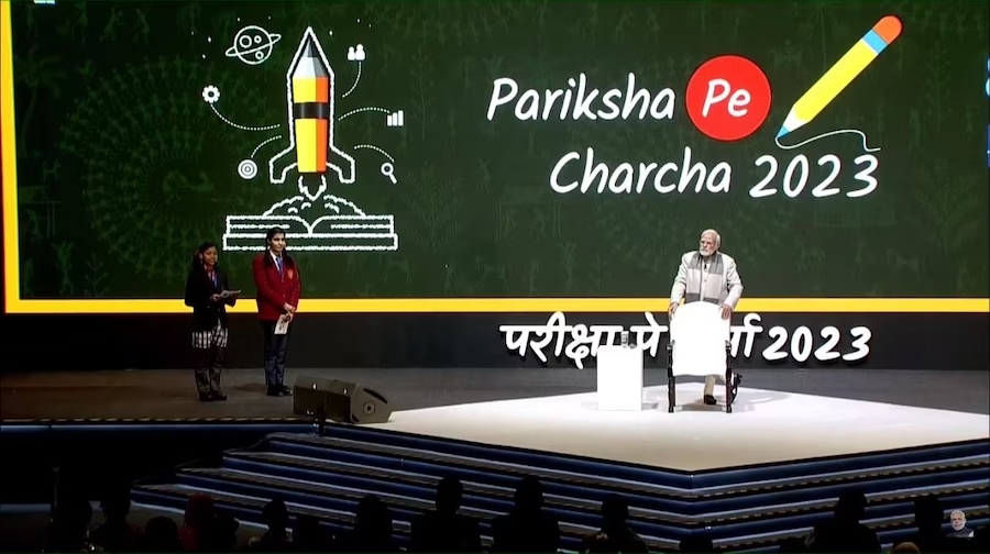 AcademySharma's tweet photo. Pariksha Pe Charcha 2023: 'एग्जाम एंड ऑफ द लाइफ नहीं होता...', परीक्षा के तनाव पर पीएम मोदी के 'मंत्र' https://t.co/52yUaHW0tK https://t.co/CjDKr3MoCG