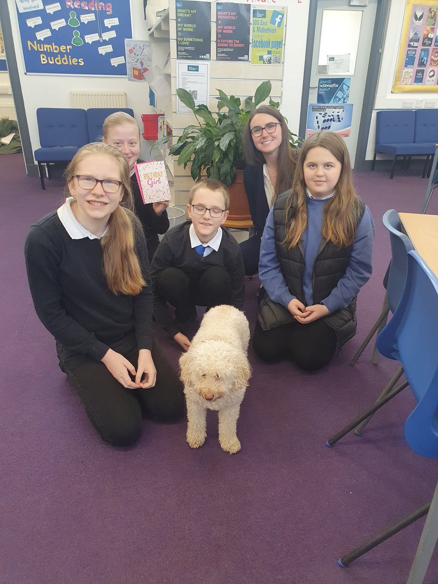 MrsCLockEdu1's tweet photo. Pupils and staff wrote Hallie a birthday card. She was 21 in human years yesterday! π©πΎπ₯³πβΊοΈ #readingtodogs #literacy @MGSLiteracy_SfL @MGSBusEdComp https://t.co/4kJJcdBEdV
