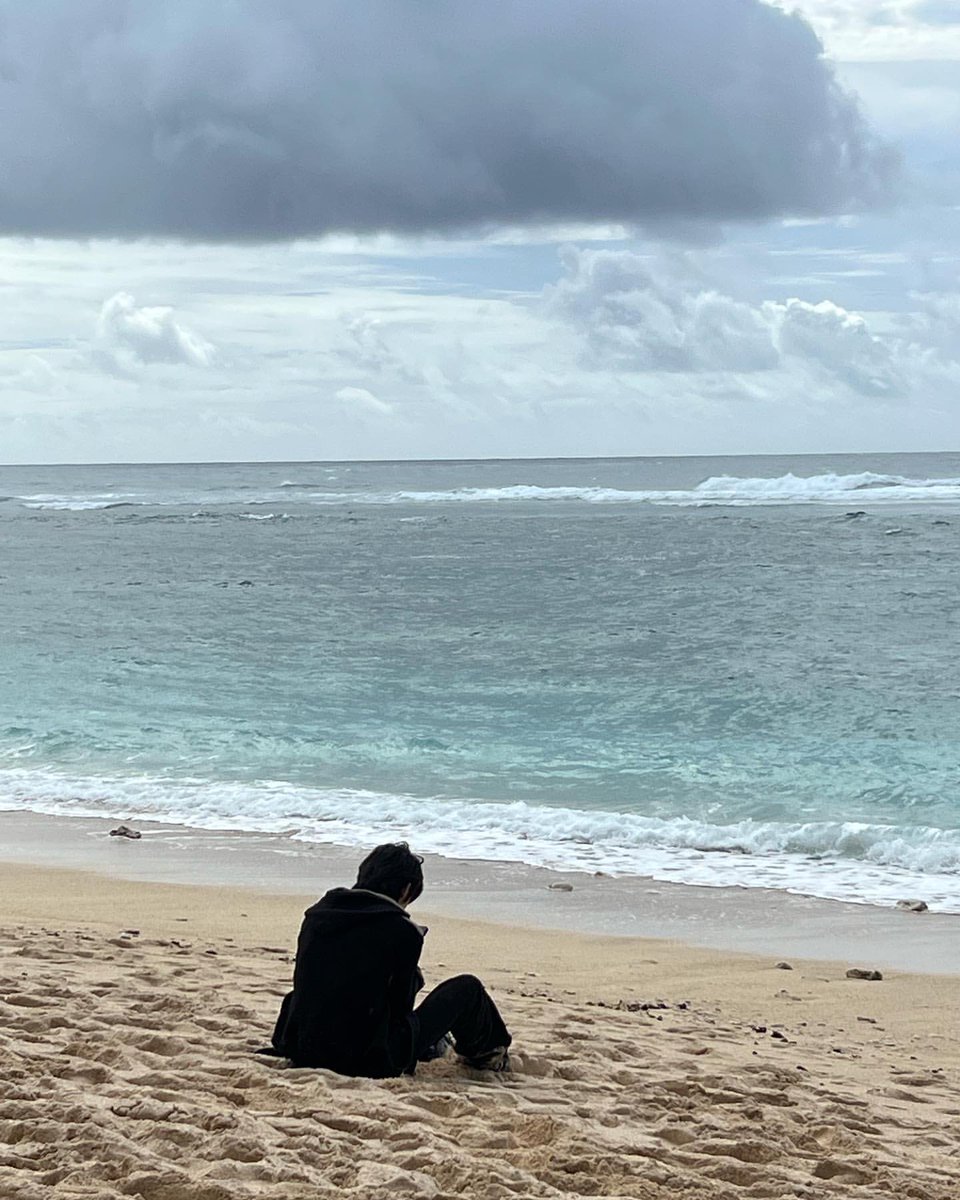 🌊☁️🤍