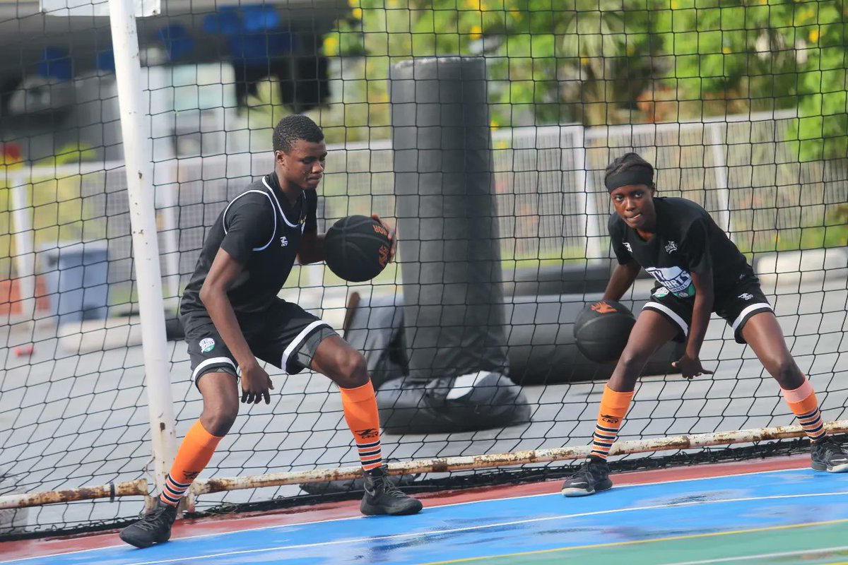 CitySportAfrica's tweet image. ball handling ✅
shooting ✅
defense ✅
tailored learning ✅ 

Registration is still ongoing. Check the link in our bio or send us a DM today

#citysportsschool #basketball #developmentprogram #kids