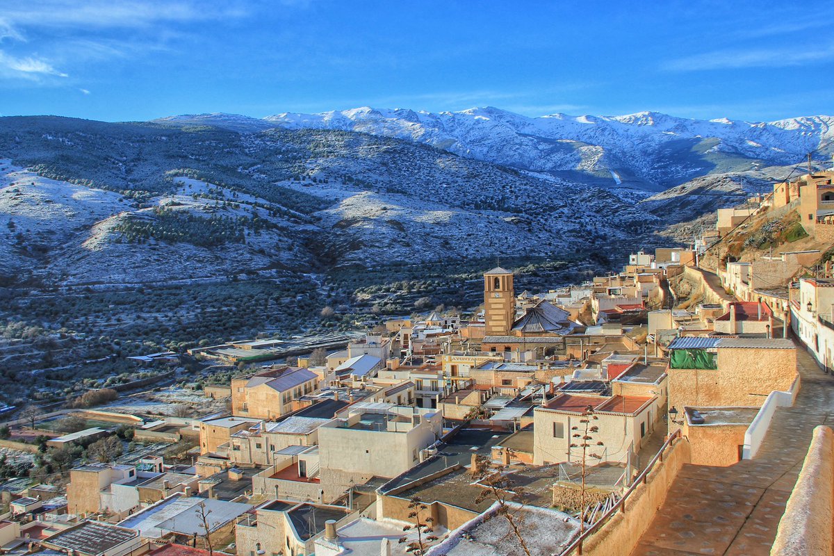 AytoAbla's tweet photo. Algunas fotografías de esta semana.
#Abla 
#Almeria
#SierraNevada
❄️❄️❄️ https://t.co/5levNxjG0Q