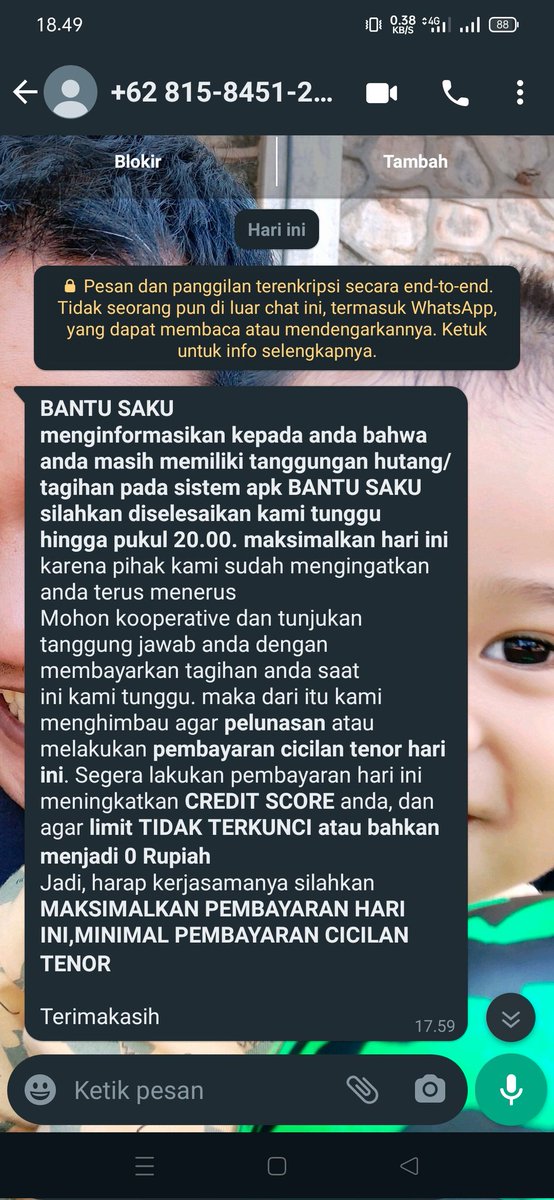 ciyeee_kepooo's tweet photo. @ojkindonesia nih pinjol nagih kaya preman, nelp ngancem², sampe bilang mao bawa pasukan ke rumah buat nagih kalo ga bakal acak² rumah.
Yang begini bisa lolos OJK, sedih².
Jatoh tempo masih tgl 28022022, dr tanggal 24 udab ditagih kasar. Sedih ojk lolosin apk sampah https://t.co/oOuRMvDpPo