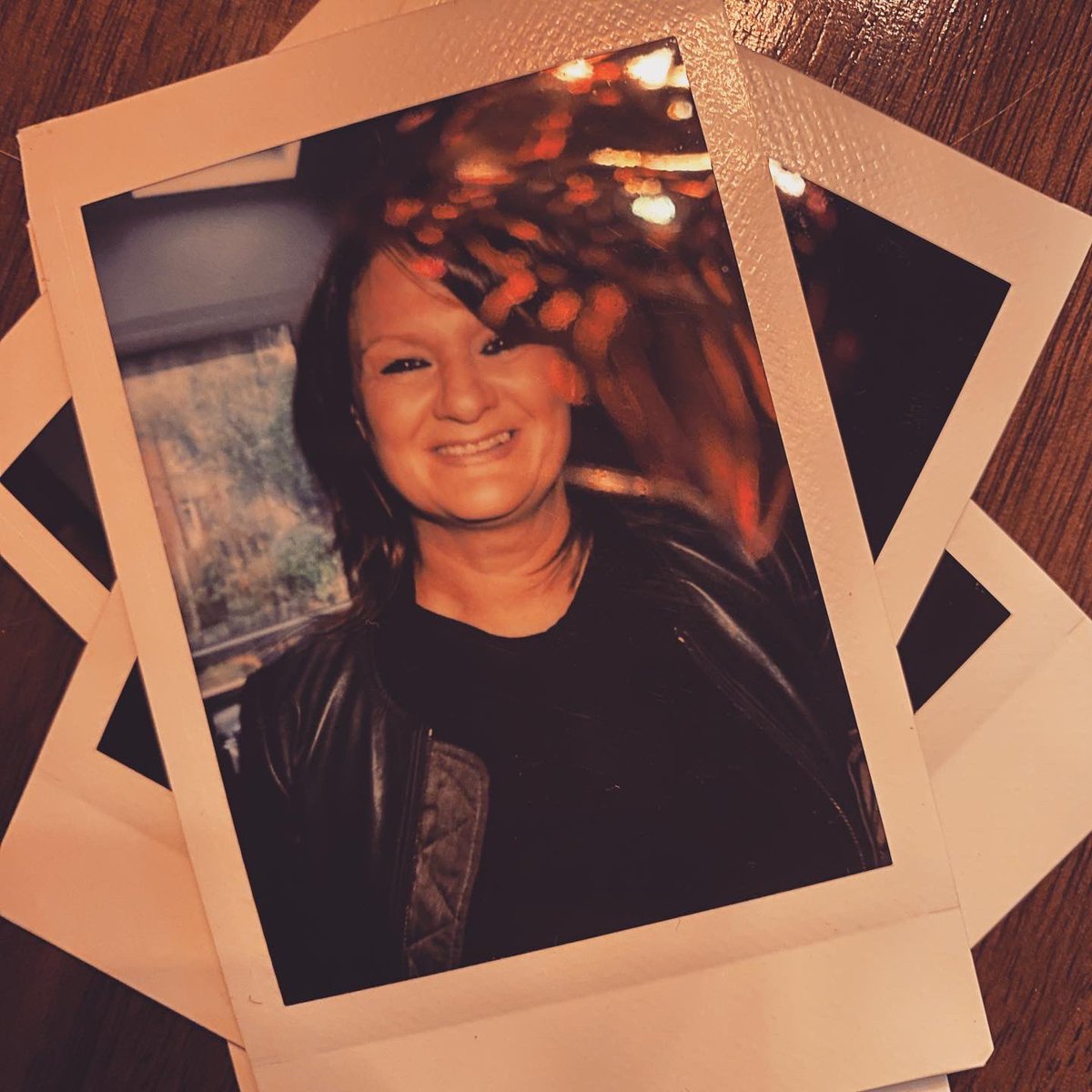 Ten Legs Gin tweet media