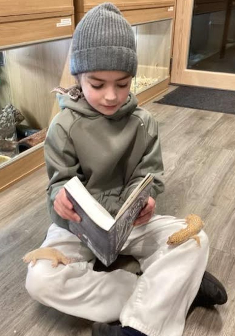 Brentwood_Prep's tweet photo. A huge thank you and well done to everyone who entered our Read To A Pet photo competition. The huge number of entries shows that our community loves pets as much as we love reading! πΆπ±π°π
#BrentwoodPrep #Reading #Books #ReadToAPet #Competition #WeAreCurious #WeAreBrentwood https://t.co/3Sdr3AXTuR