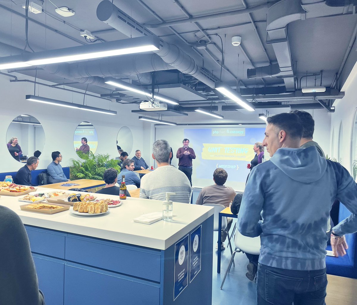 check24es's tweet image. Una vez más, gracias #PHPMad por organizar mano a mano con nosotros otro meetup en CHECK24: Unit Testing con Juliette Reinders Folmer @jrf_nl en formato AMA (Ask me Anything). Un placer aprender tanto e intercambiar ideas técnicas con los developers. 😊
#check24 #php #it #joinus