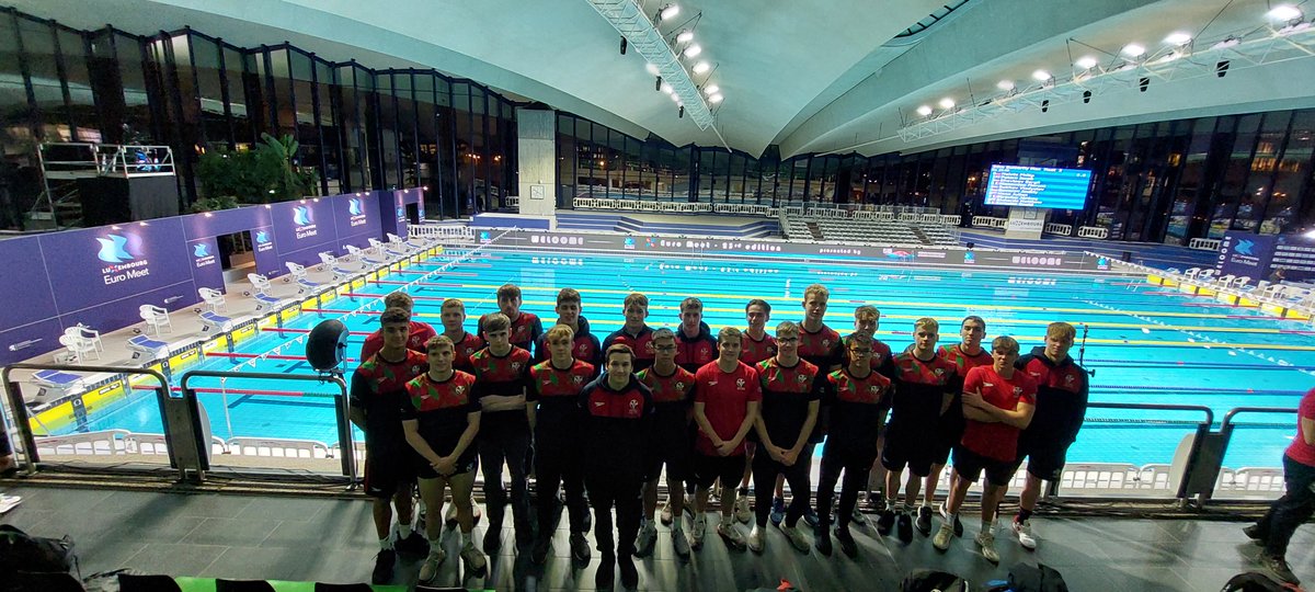 Pob lwc tîm 🏴󠁧󠁢󠁷󠁬󠁳󠁿!

Good luck to our group of young male swimmers competing at the Luxembourg Euro Meet 🇱🇺

Swim fast and enjoy the experience! 

Keep track of our team here👉  euromeet.lu