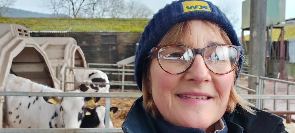 Emma Robinson tweet media