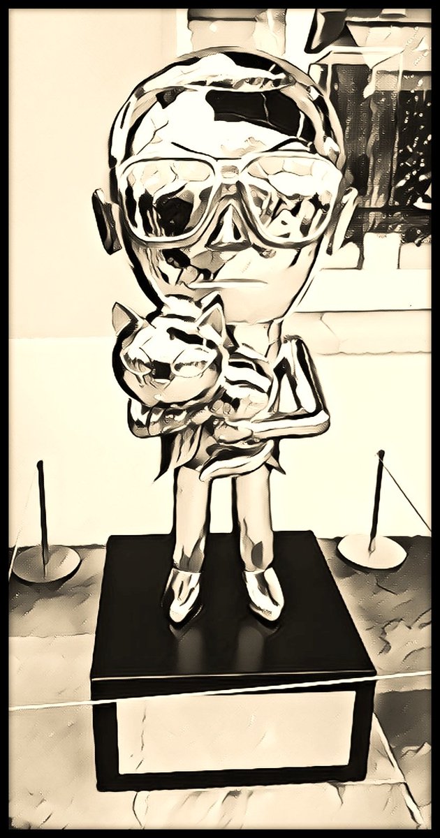 Corinnecoco tweet media