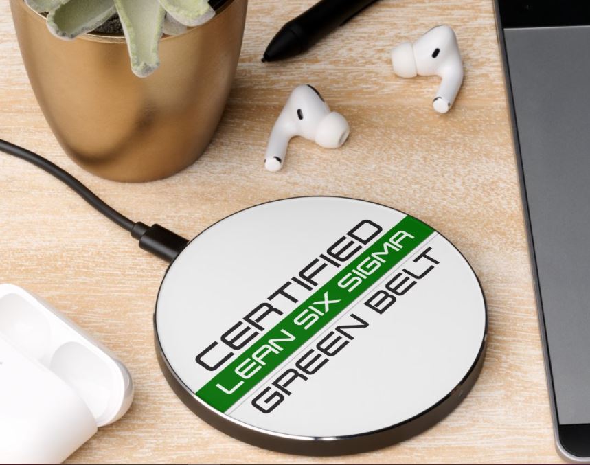 HomeBornLove's tweet image. #LeanSixSigma Green Belt Cell Phone Charger zazzle.com/certified_lean… #Leanss #Leanssmachine