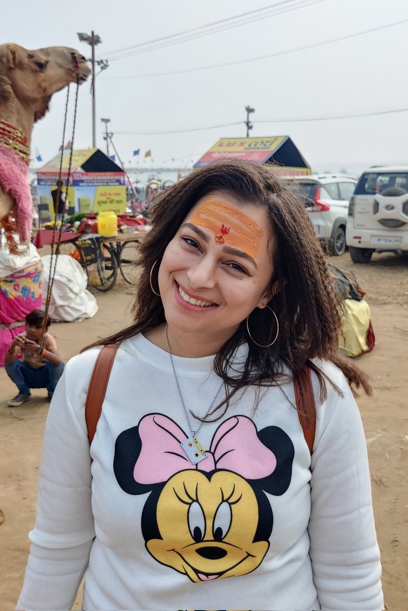 SumedhaKarmahe's tweet photo. #Prayagraj #TriveniSangam #happpieee #TravelGirlSumi https://t.co/KWeHNiKp71