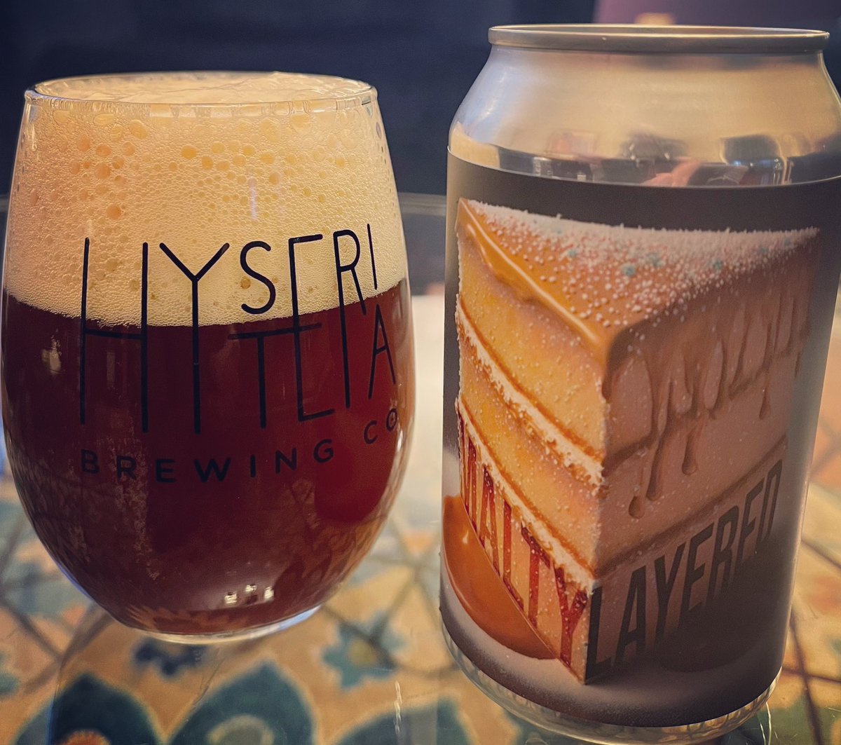 M A L T Y  L A Y E R E D  //  S A L T Y  C A R A M E L  //  B R O W N  A L E 5.5%ABV 🍻 #NewRelease #CraftBeer #MALTYLAYERED #HYSTERIA