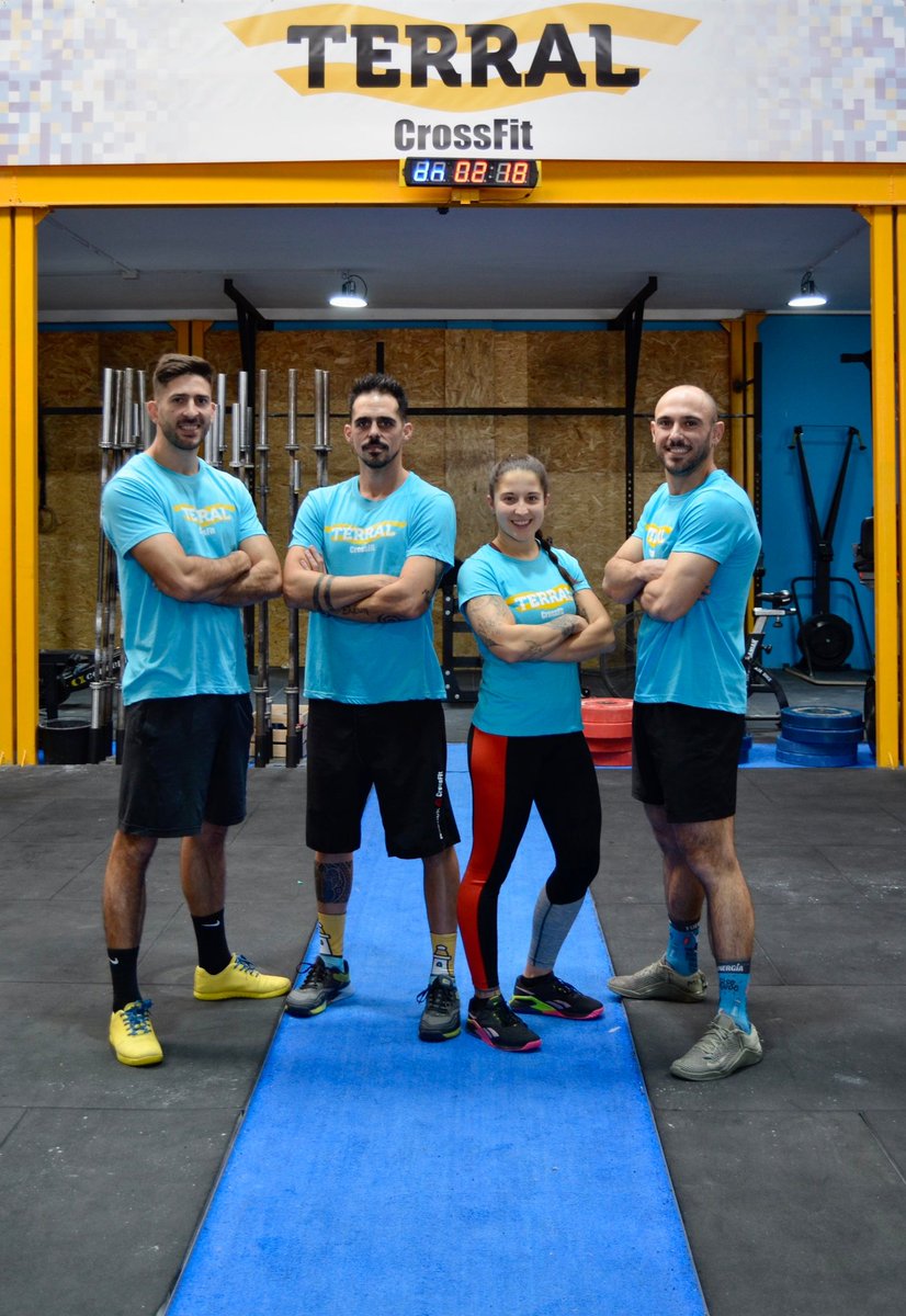 CrossfitTerral's tweet photo. 💙💛DREAM TEAM💛💙

#terralcrossfit  #crossfit  #terralcoffee #malaga #terral  #boxoficial #powerlifting #weightlifting #halterofilia #crossfitespana #ilovecrossfit  #andalucia #spain #nutricion #level2 #level1  #fisio #estiempodeterral #viajerosdeterral #vuestracasa #nuevobox https://t.co/bI1ODjulSM