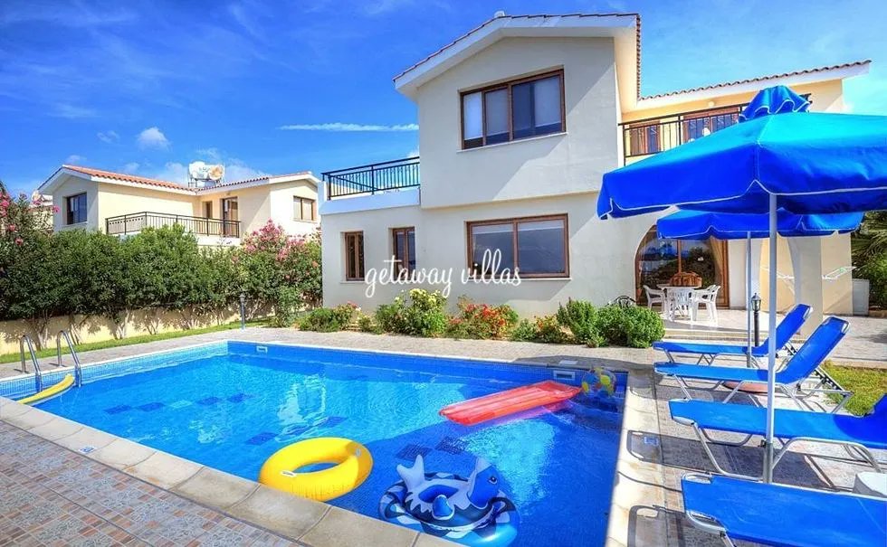 GetawayVillas's tweet photo. We liked the Villa very much, the pool was kept very clean and the owners service is excellent!!! We love it there so much, we will continue to go back!!
From: Janet H
Stayed in villa: Ellada-1 (1079) October 2022
https://t.co/lJfNPmzYC0
#CyprusVillas #kissonergaVillas https://t.co/bURmW4dbfK