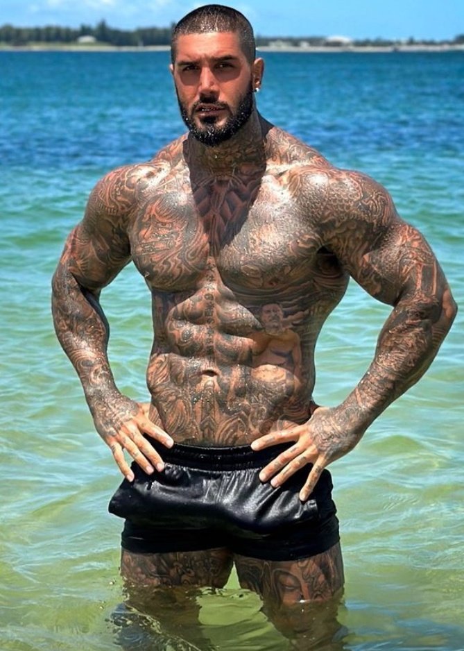 thebeardedhunks's tweet photo. Nice
#Beardedhunks https://t.co/tf4v2n2a93