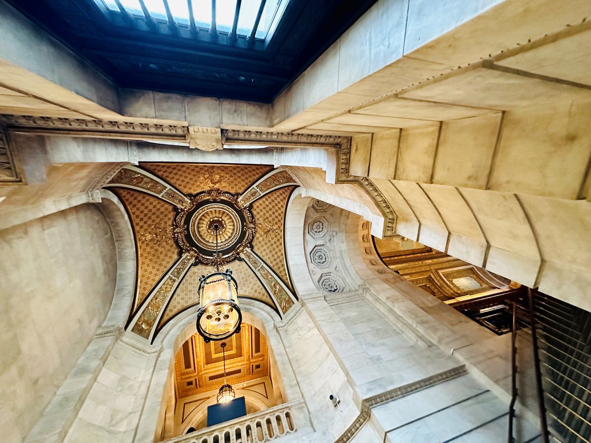 Léonie Caval NYC on Twitter "I'm always falling in love with NYC all