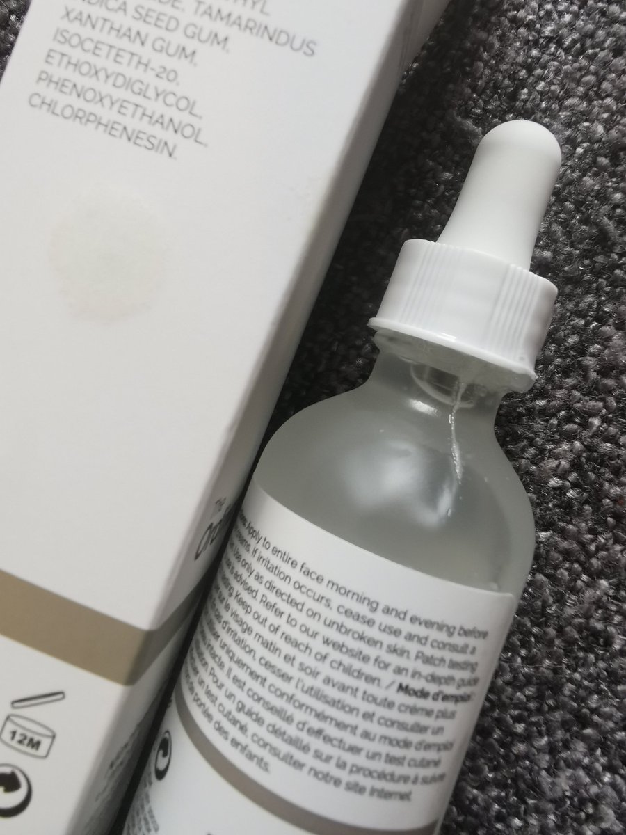 iamnotanicola's tweet photo. @BootsUK my delivery has arrived damaged. Crack in glass bottle with product leaking out. Not happy if I have to return the damaged product after paying for delivery to avoid travelling anywhere. https://t.co/UZKXiWiosk
