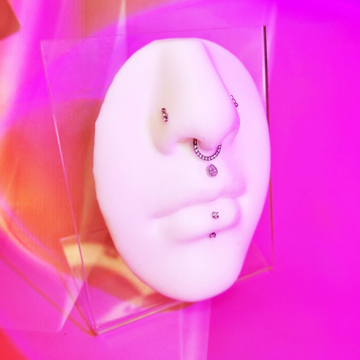 ✨Grab Our New Nose Piercings! Unique Styles For Unique People!✨

🌟 throwbackannie.com 🌟

#FridayFeeling #edge #fashion #women #streetwear #piercing #jewellery #Friday #loveisland #model #fans #alt #alternative #septum #crystal #jewel #style #Stylish #fashionstyle #uk